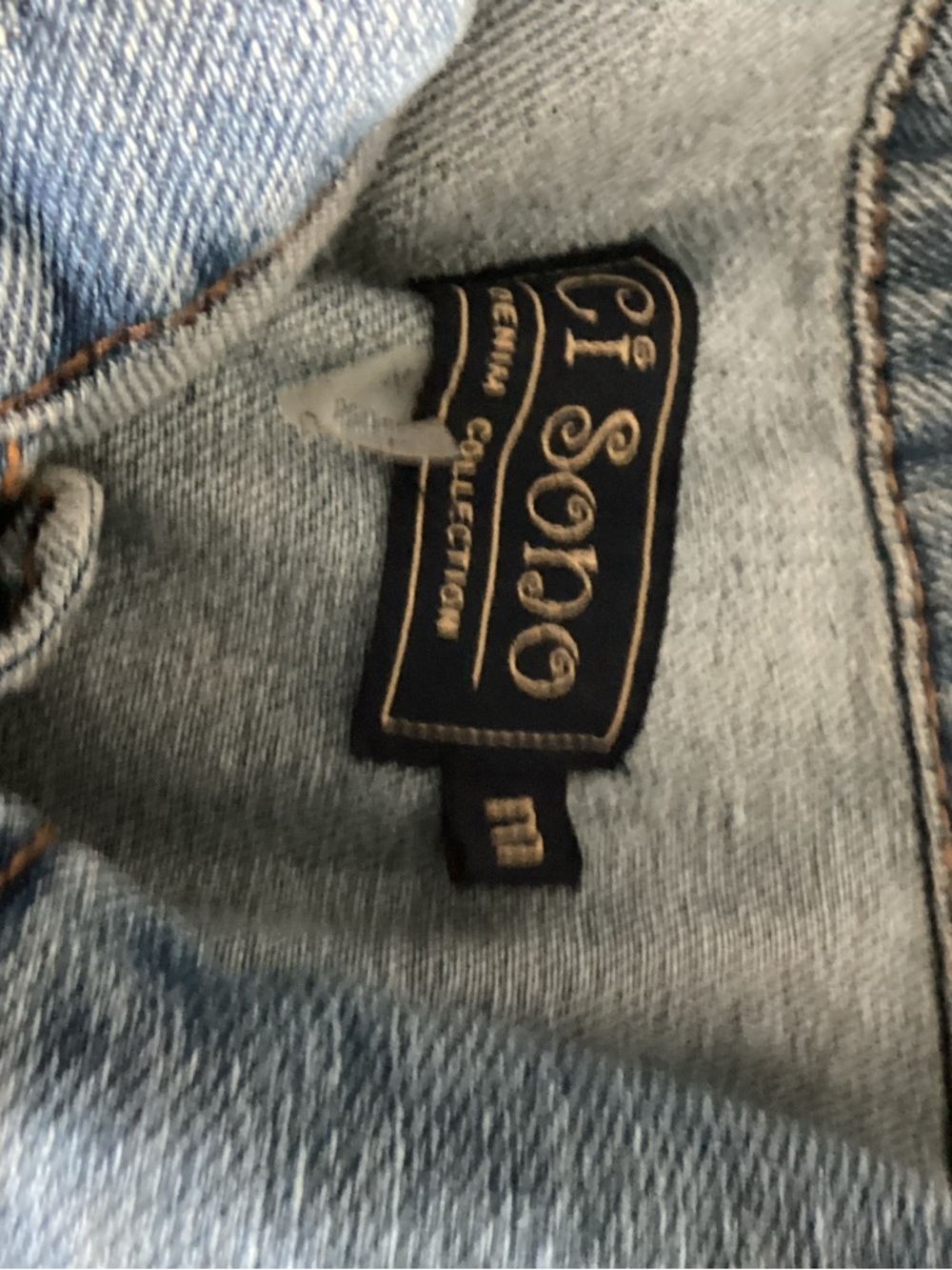 Ci Sono Light Blue Denim Jean Jacket with Embroidered Patches - Picture 4 of 4